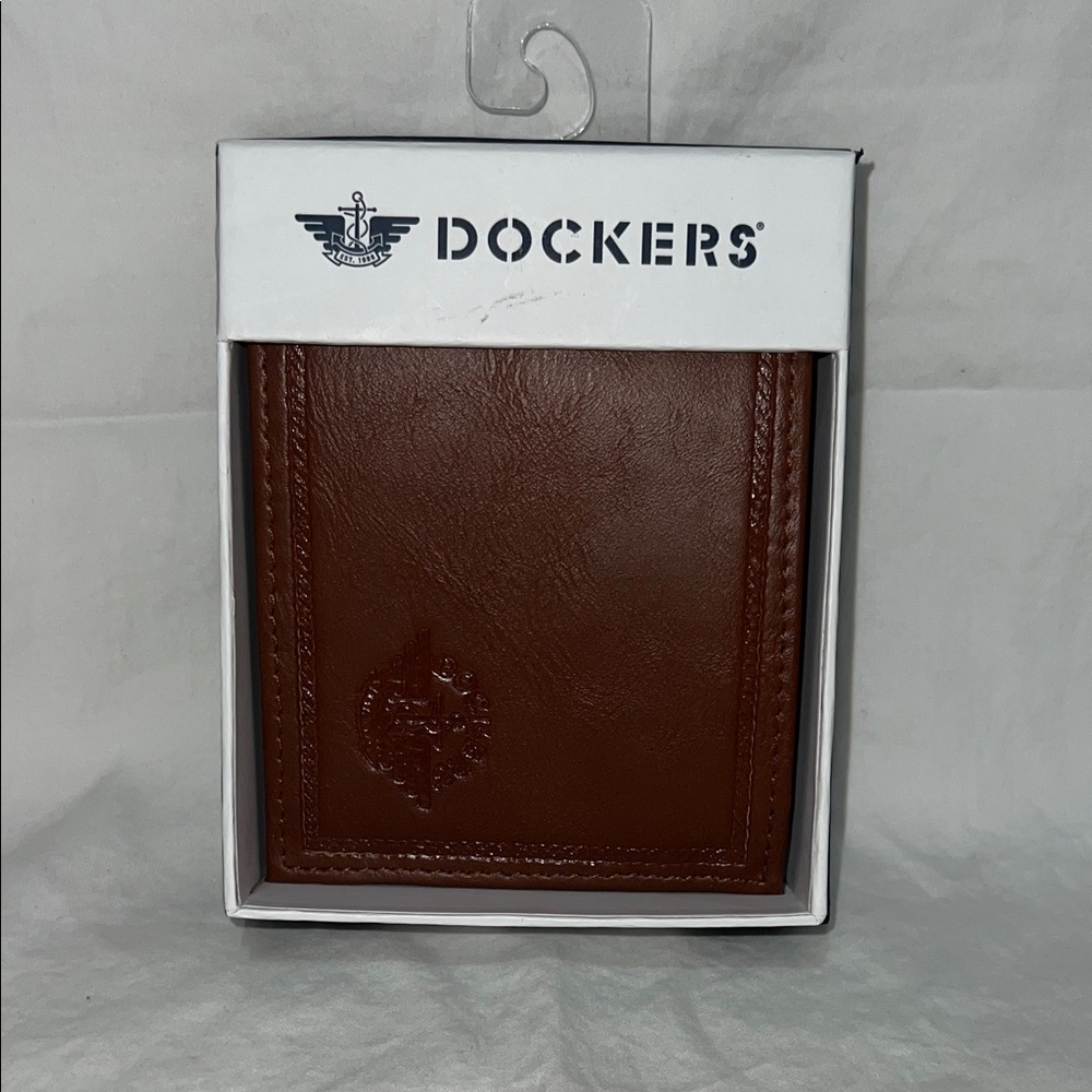 Dockers Rich Brown Wallet